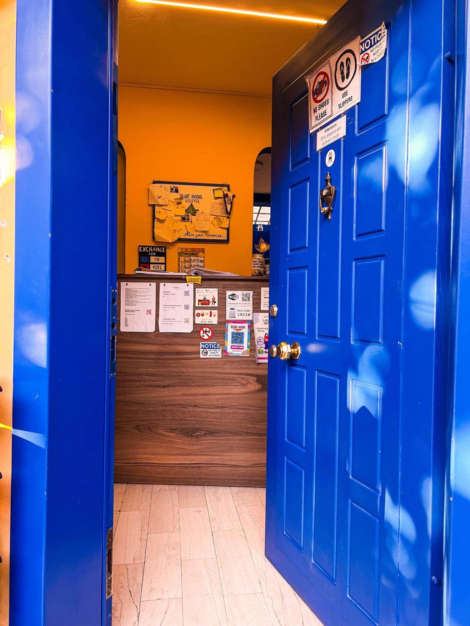 Hostel Blue Door